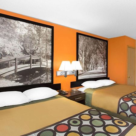 Motel Super 8 By Wyndham Clive Ia Extérieur photo